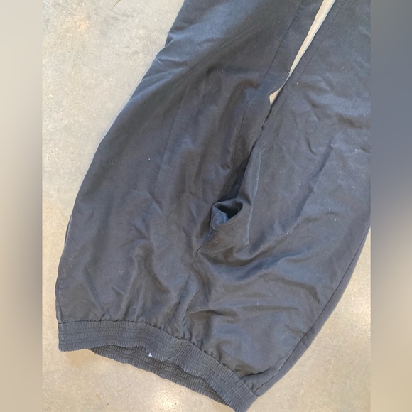 Chicos black silky poly cuffed pants. Size 2.5 - Picture 2 of 3